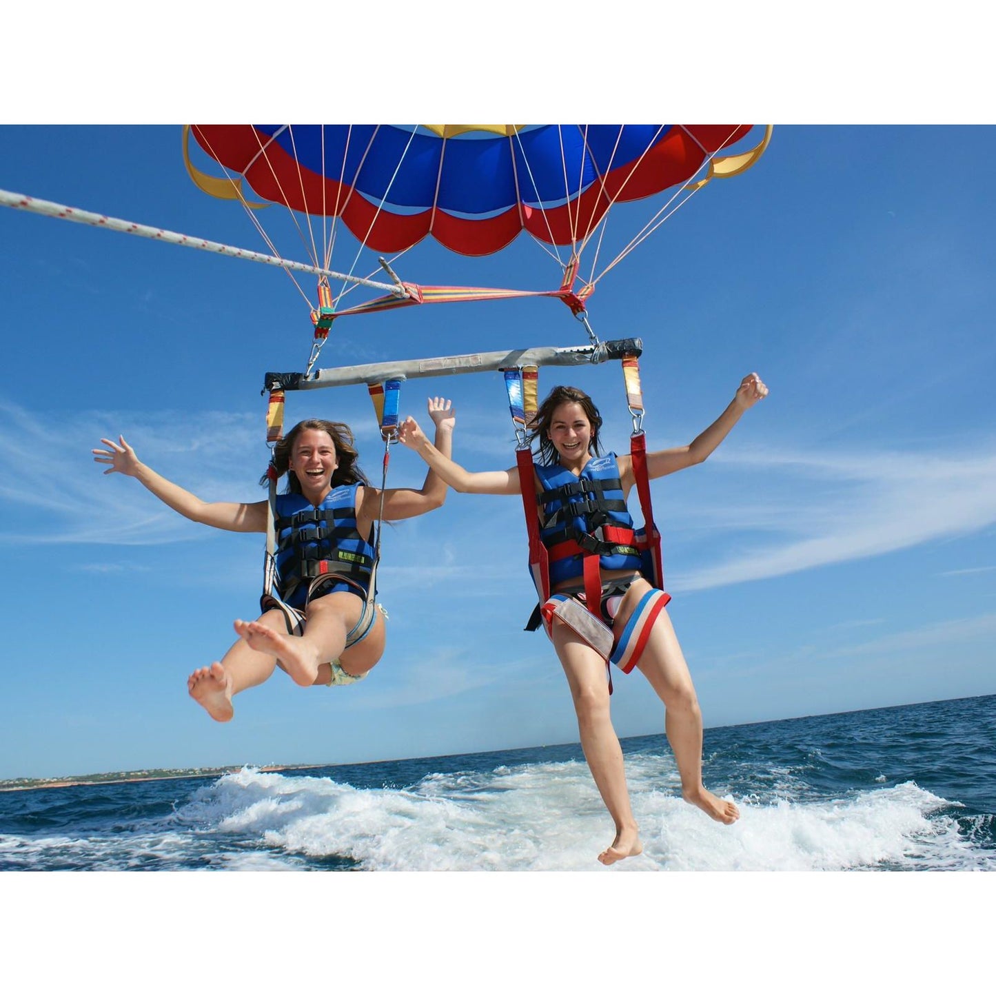 Passeio de Barco em Parasailing
