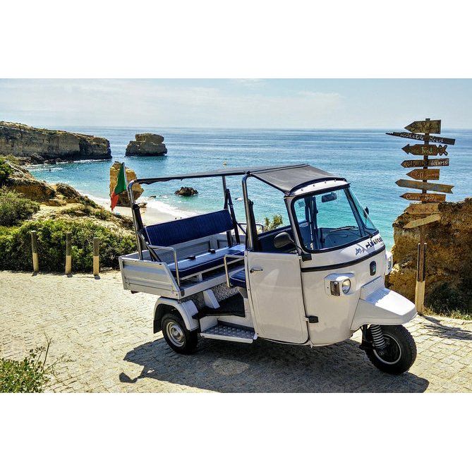 Passeio de Tuktuk Albufeira Town & Beaches
