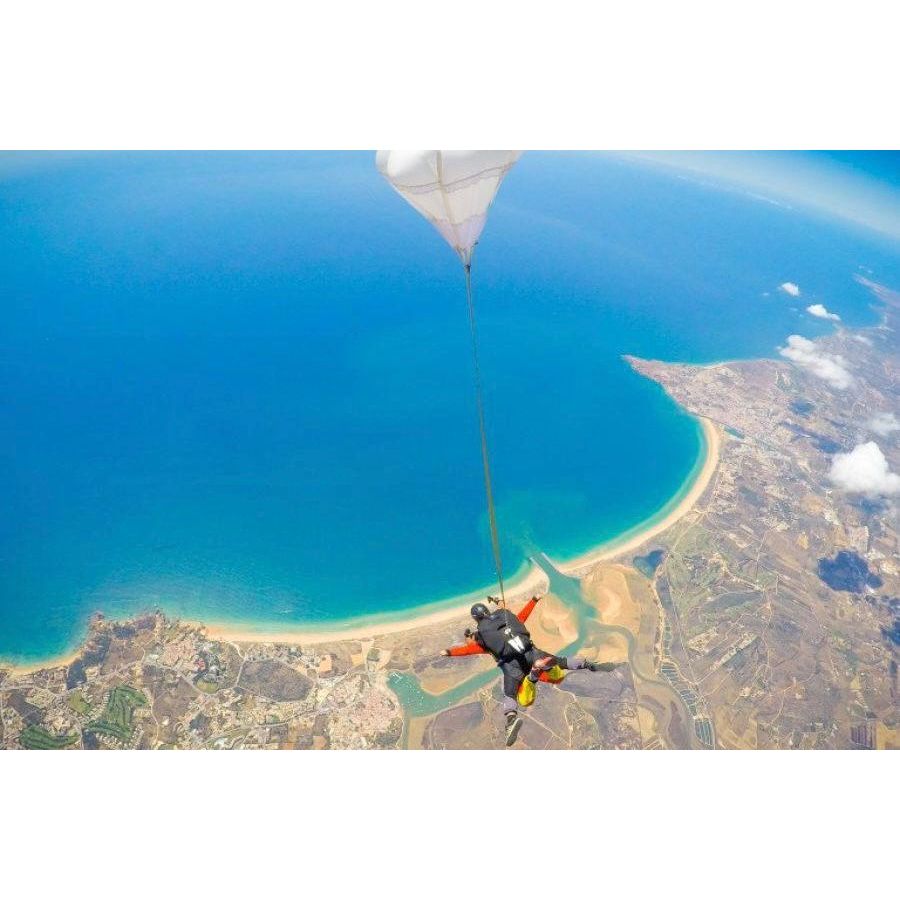Aventura de Paraquedismo 10.000 a 15.000 pés