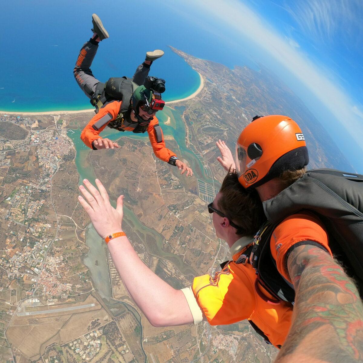 Aventure en parachute de 10 000 à 15 000 pieds