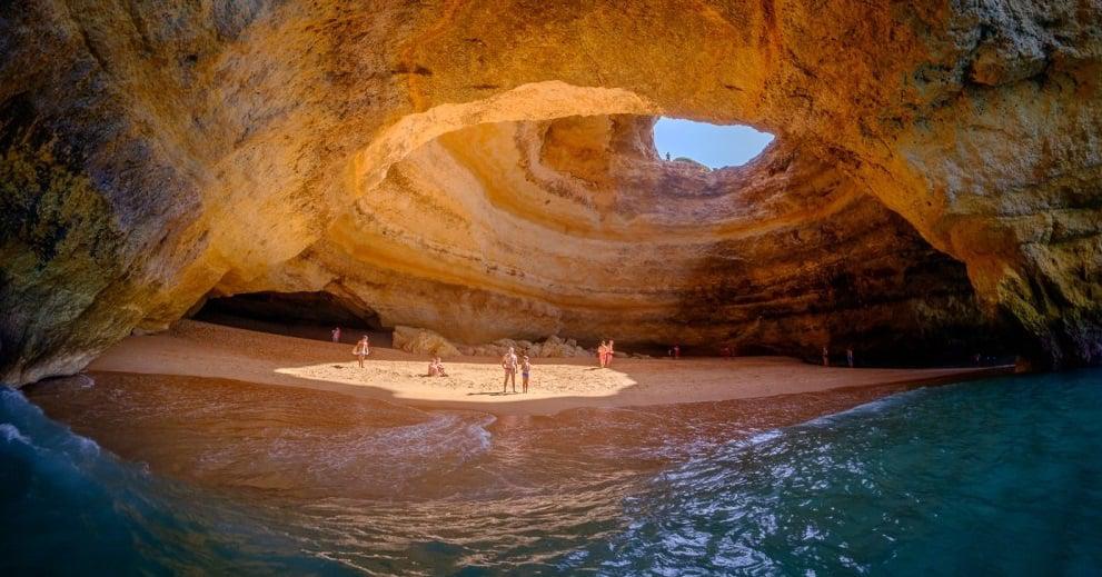 Excursion en bateau aux grottes de Benagil