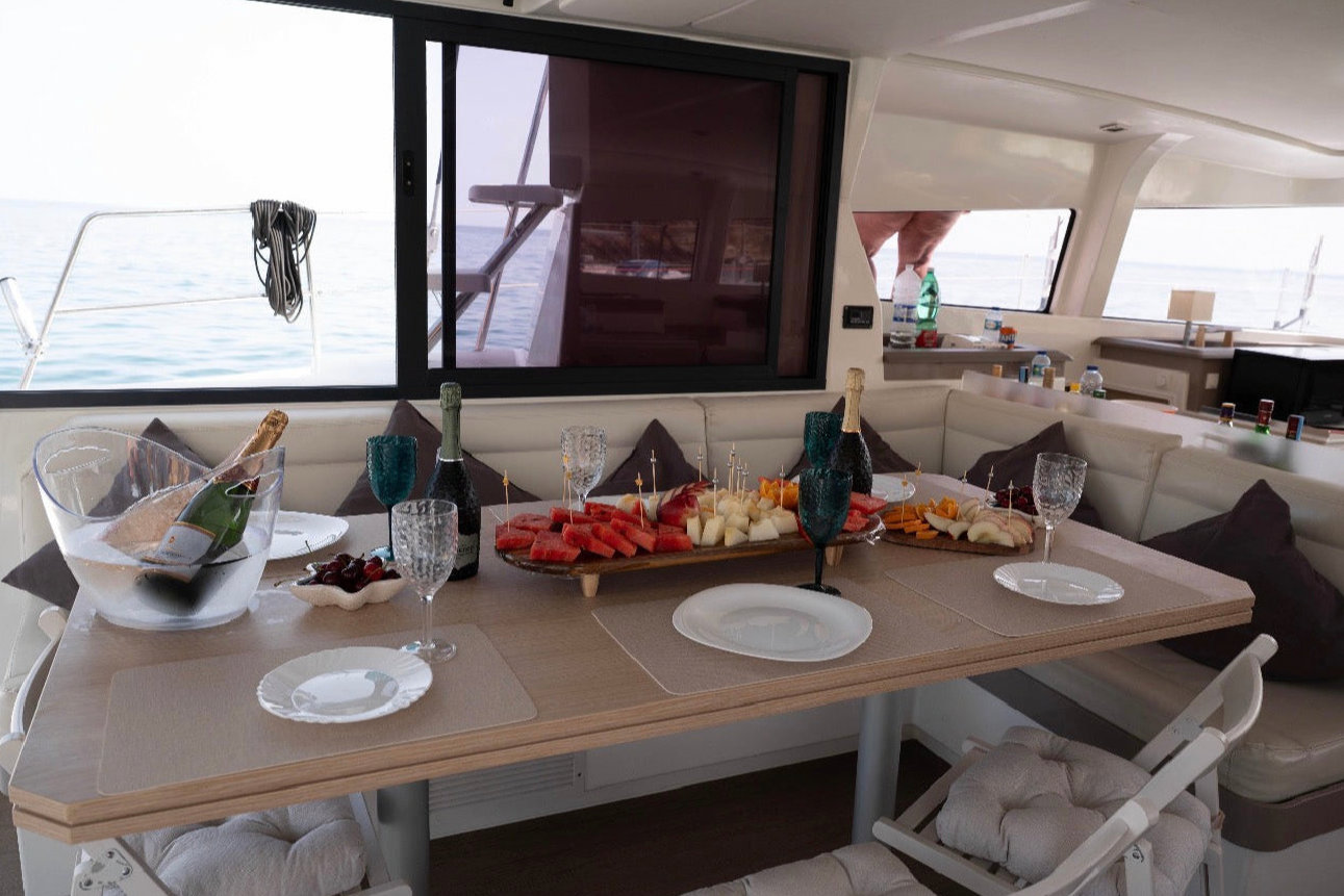 Lagos: Private Catamaran with Drinks and Snacks