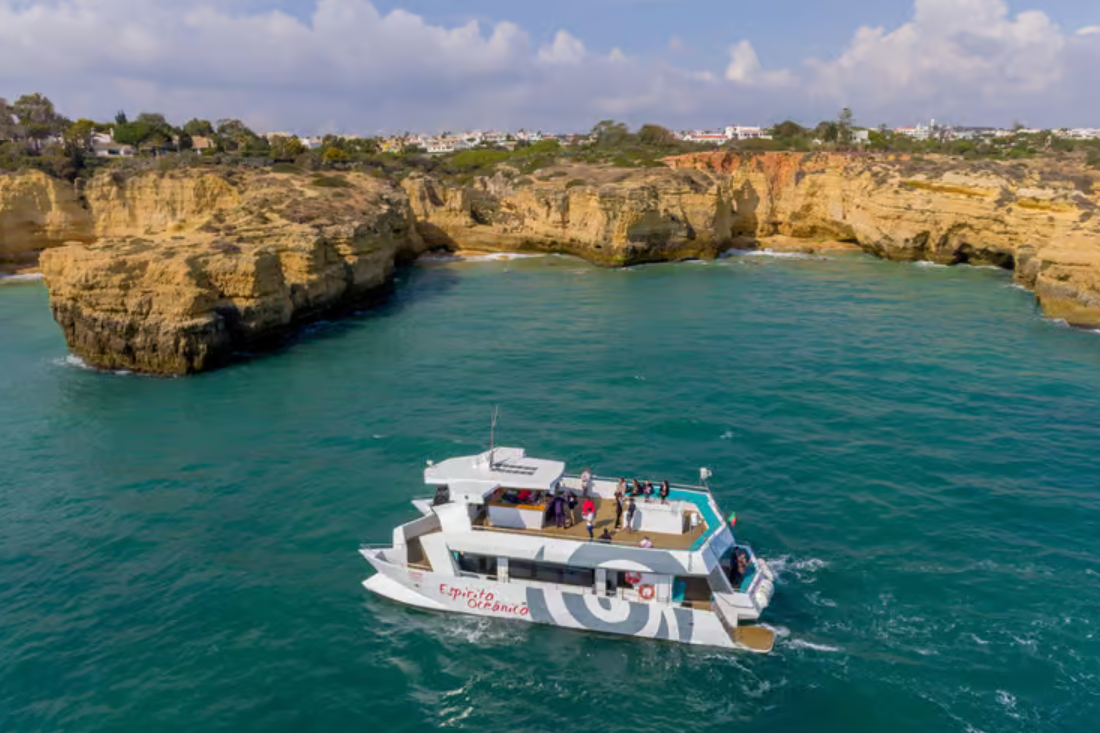 Portimão: Brunch and Benagil Caves