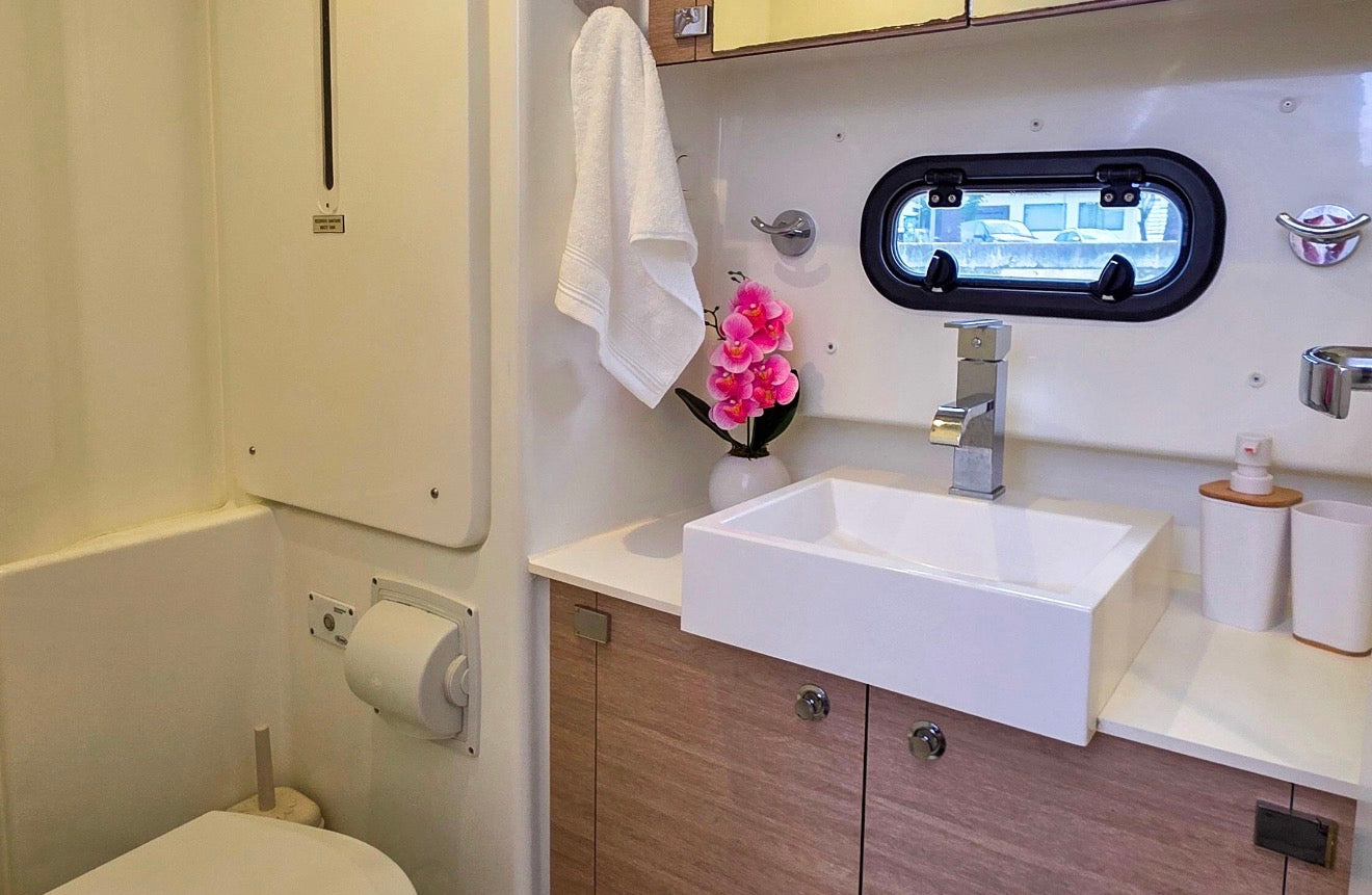 Catamarã Privado com bebidas e snacks