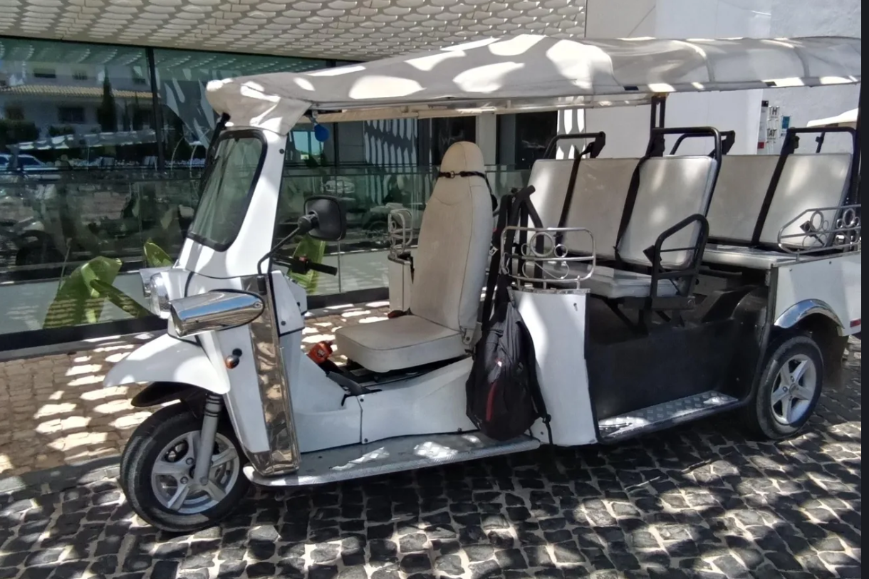Albufeira: Tuk-Tuk Tour
