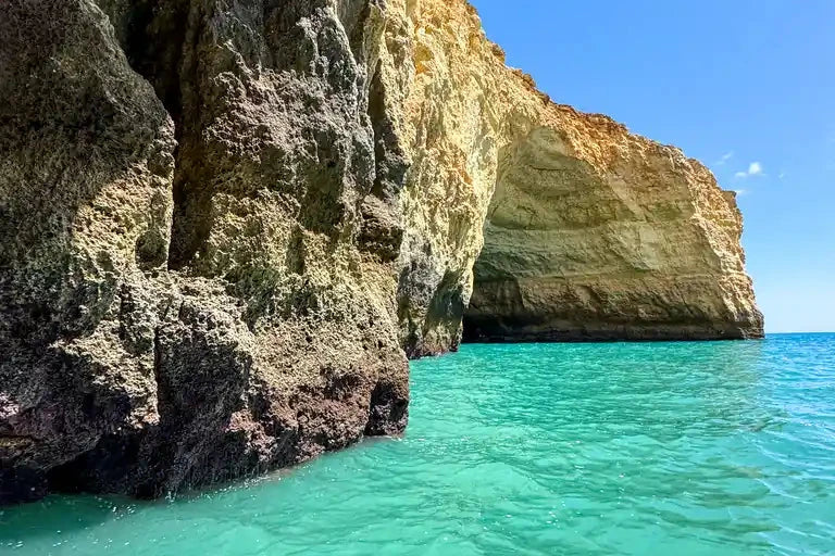 Portimao: Private Boat Tour to Benagil Caves