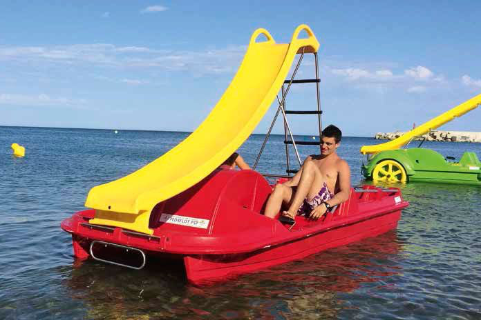 Albufeira: Pedal Boat with Slide