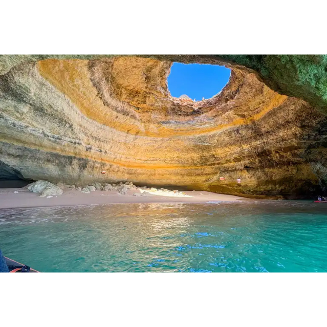 Portimão: Benagil Caves Boat Tour