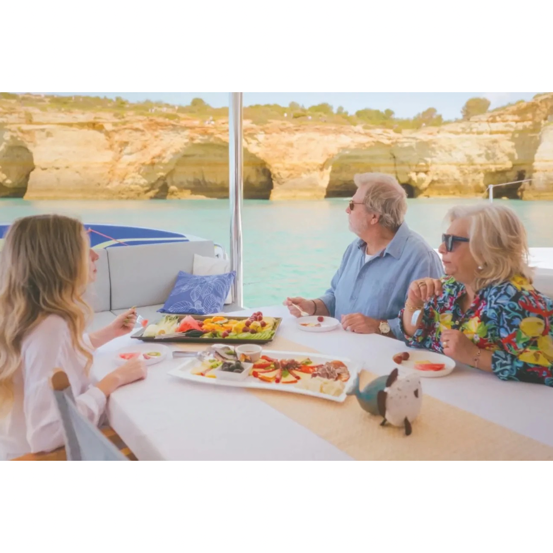 Portimão: Brunch and Benagil Caves